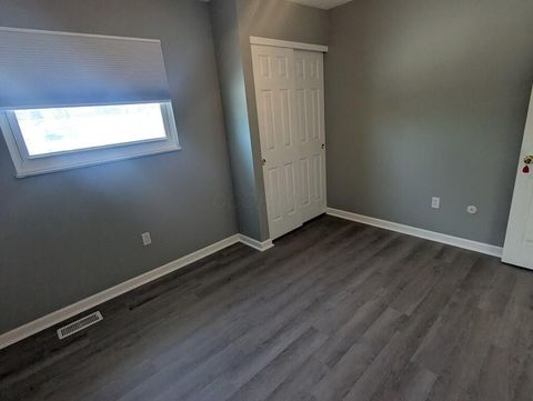 Tiny photo for 329 Cliffview Drive, Columbus, OH 43230 (MLS # 226003782)