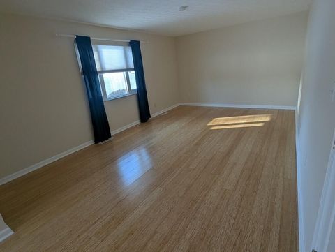 Tiny photo for 329 Cliffview Drive, Columbus, OH 43230 (MLS # 226003782)