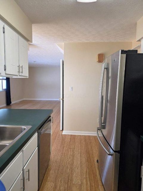 Tiny photo for 329 Cliffview Drive, Columbus, OH 43230 (MLS # 226003782)