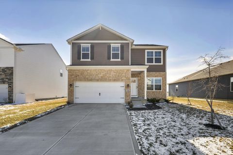 Photo of 730 Leslie Drive, Plain City, OH 43064 (MLS # 226006412)