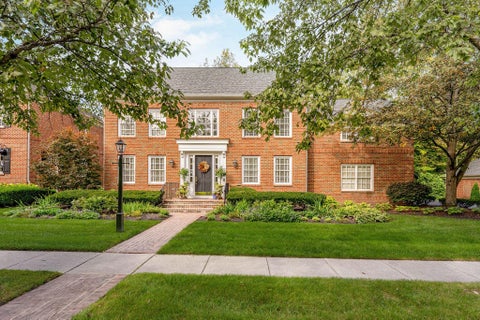 Photo of 4193 Sudbrook Square W, New Albany, OH 43054 (MLS # 226039023)