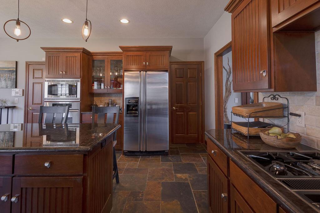 22 Laurelwood Drive, Mount Vernon, Ohio image 13