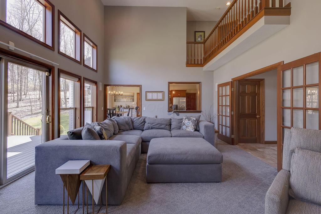 22 Laurelwood Drive, Mount Vernon, Ohio image 2