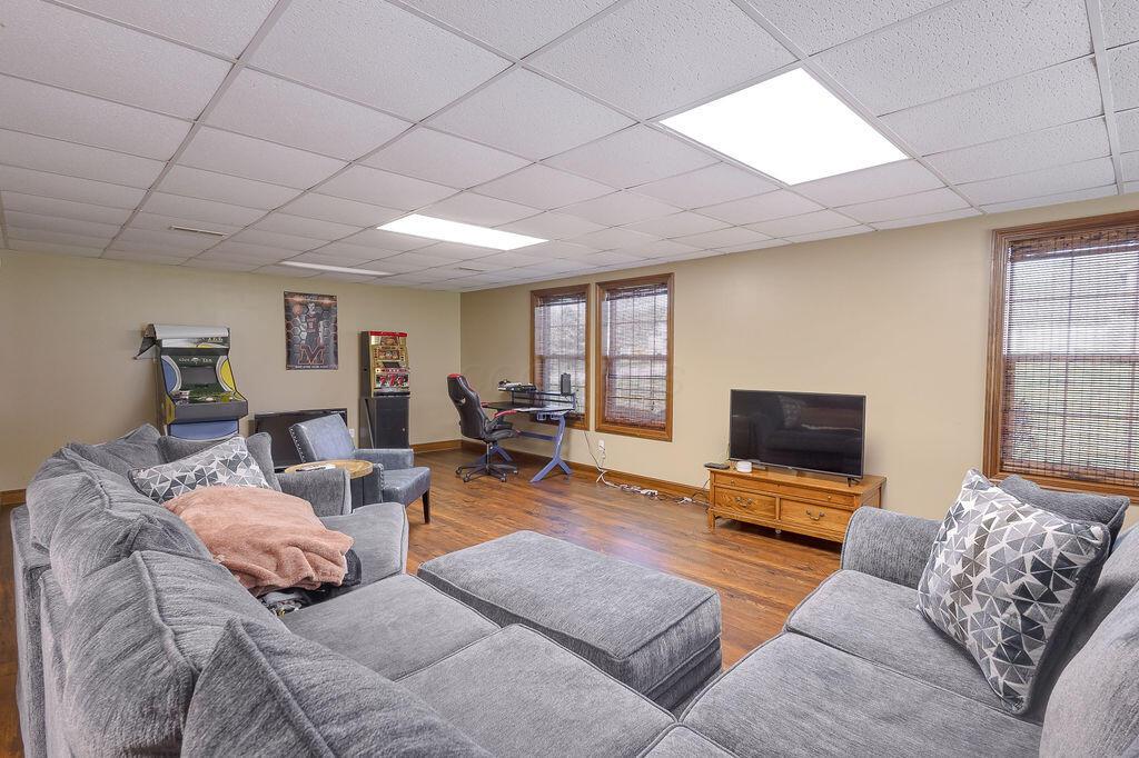 22 Laurelwood Drive, Mount Vernon, Ohio image 44