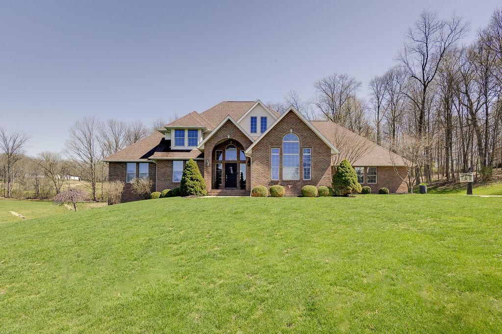 22 Laurelwood Drive, Mount Vernon, Ohio image 1