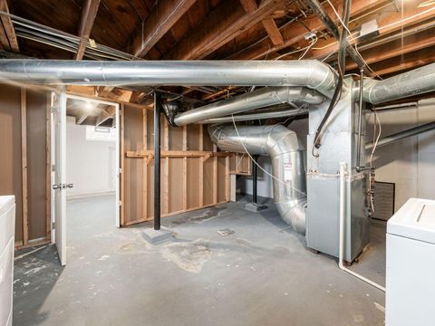 Tiny photo for 1459 Elmwood Avenue, Columbus, OH 43212 (MLS # 225044776)