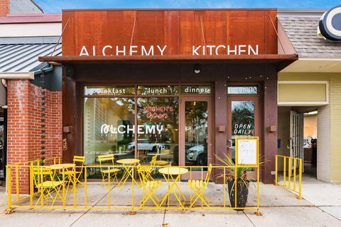 Tiny photo for 1459 Elmwood Avenue, Columbus, OH 43212 (MLS # 225044776)