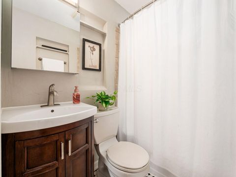 Tiny photo for 1459 Elmwood Avenue, Columbus, OH 43212 (MLS # 225044776)