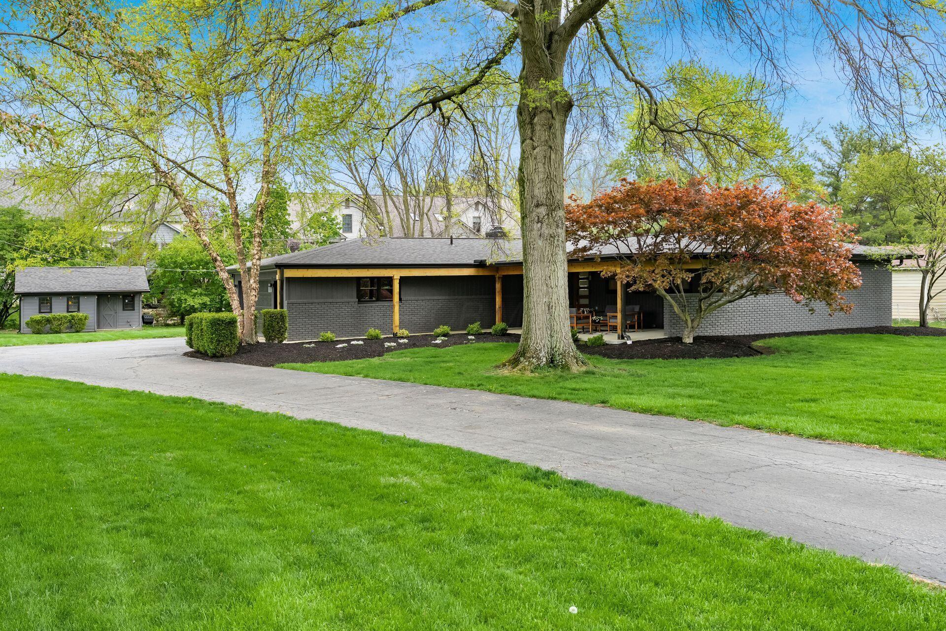 5065 Sharon Hill Drive, Columbus, Ohio image 2