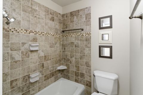 Tiny photo for 1512 Lafayette Drive B #B, Columbus, OH 43220 (MLS # 225045899)