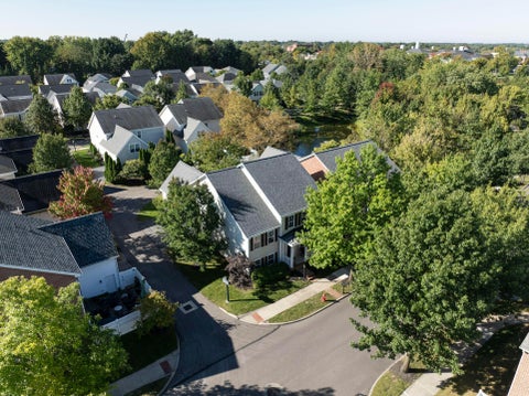 Tiny photo for 8081 Chatham Green Drive, New Albany, OH 43054 (MLS # 226038967)