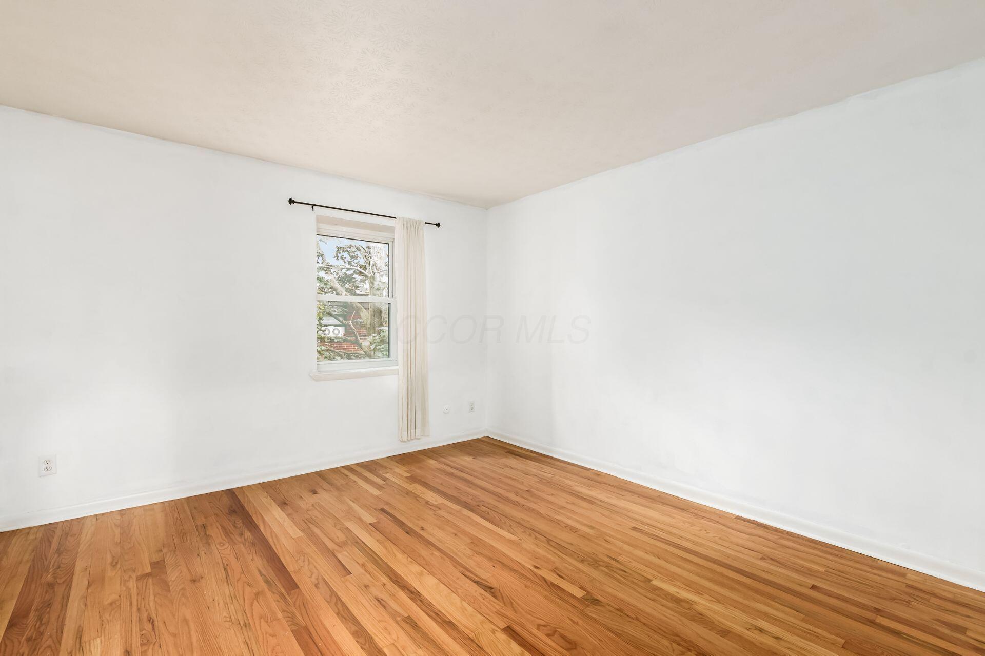 1824 Willoway Circle, Columbus, Ohio image 12