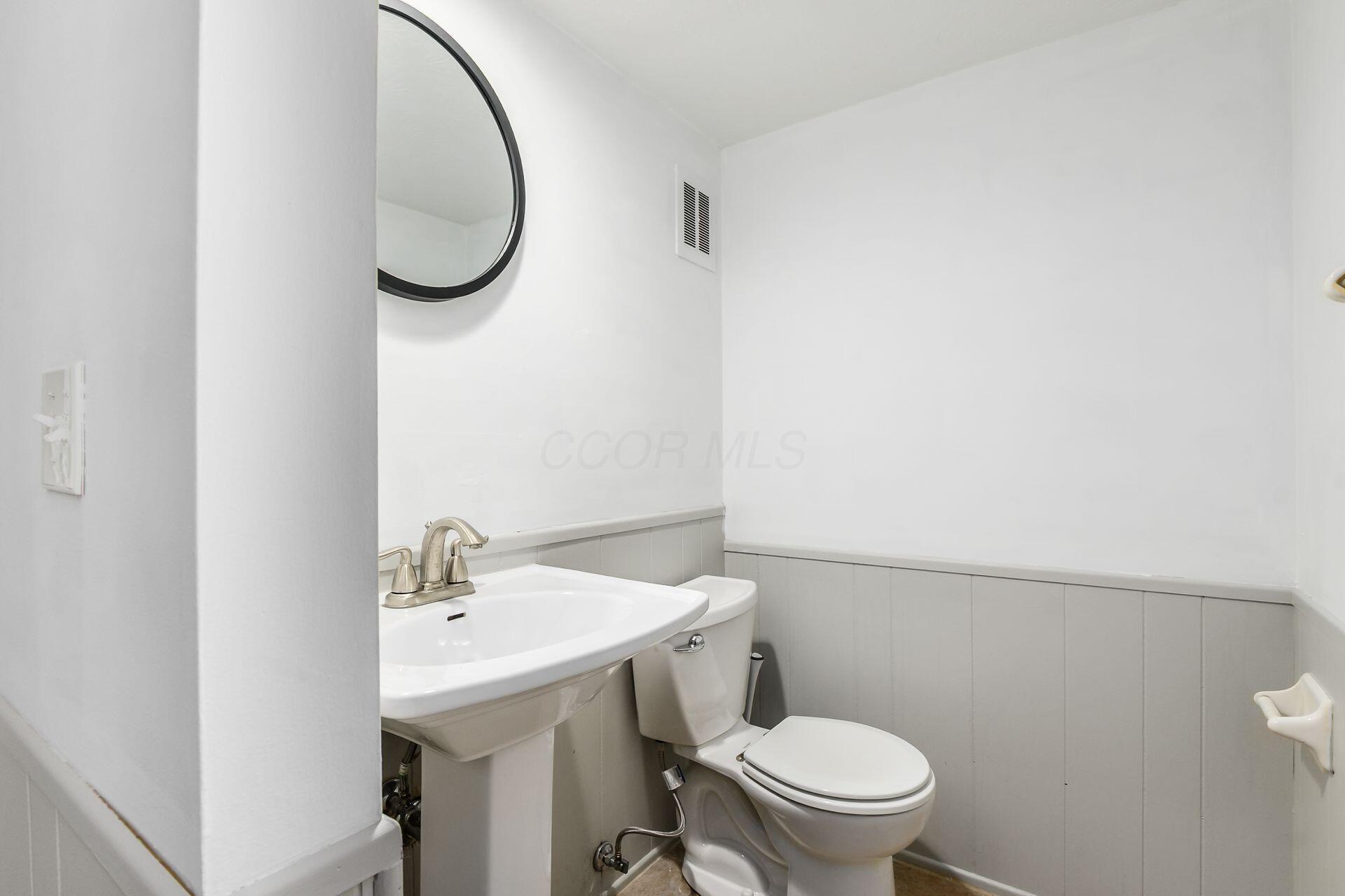 1824 Willoway Circle, Columbus, Ohio image 23