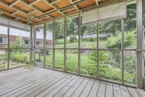 Tiny photo for 675 Mohican Avenue, Logan, OH 43138 (MLS # 226022464)