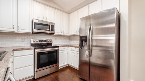 Tiny photo for 646 Fairbury Way 14B #14B, Blacklick, OH 43004 (MLS # 226002867)