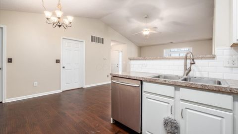 Tiny photo for 646 Fairbury Way 14B #14B, Blacklick, OH 43004 (MLS # 226002867)