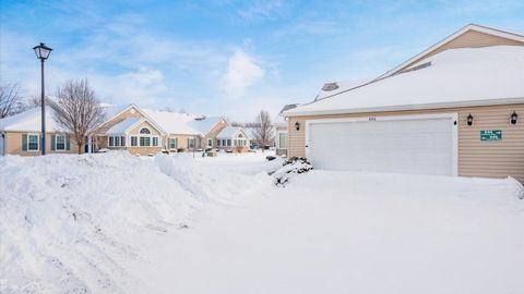 Tiny photo for 646 Fairbury Way 14B #14B, Blacklick, OH 43004 (MLS # 226002867)