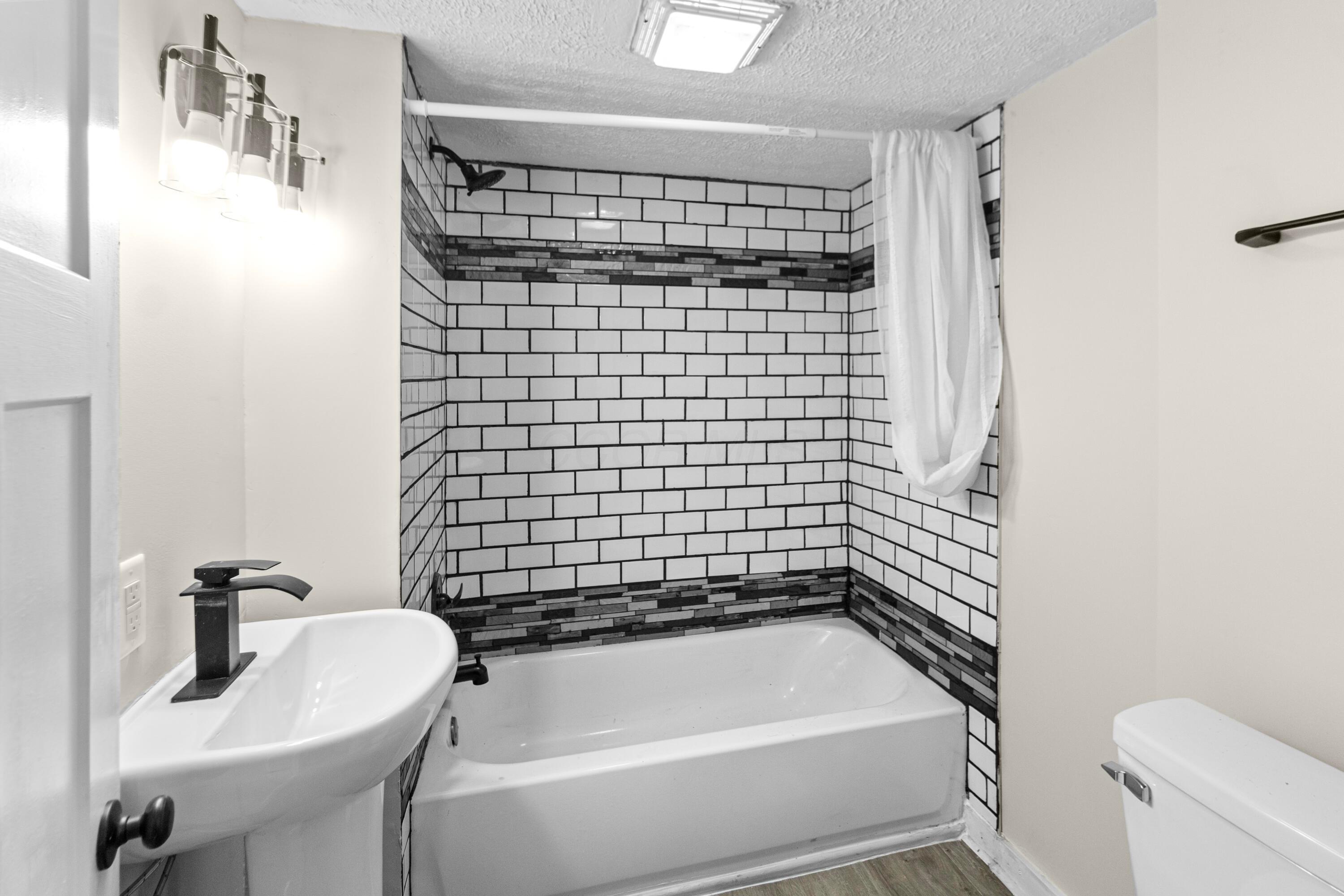 508 E Welch Avenue, Columbus, Ohio image 10