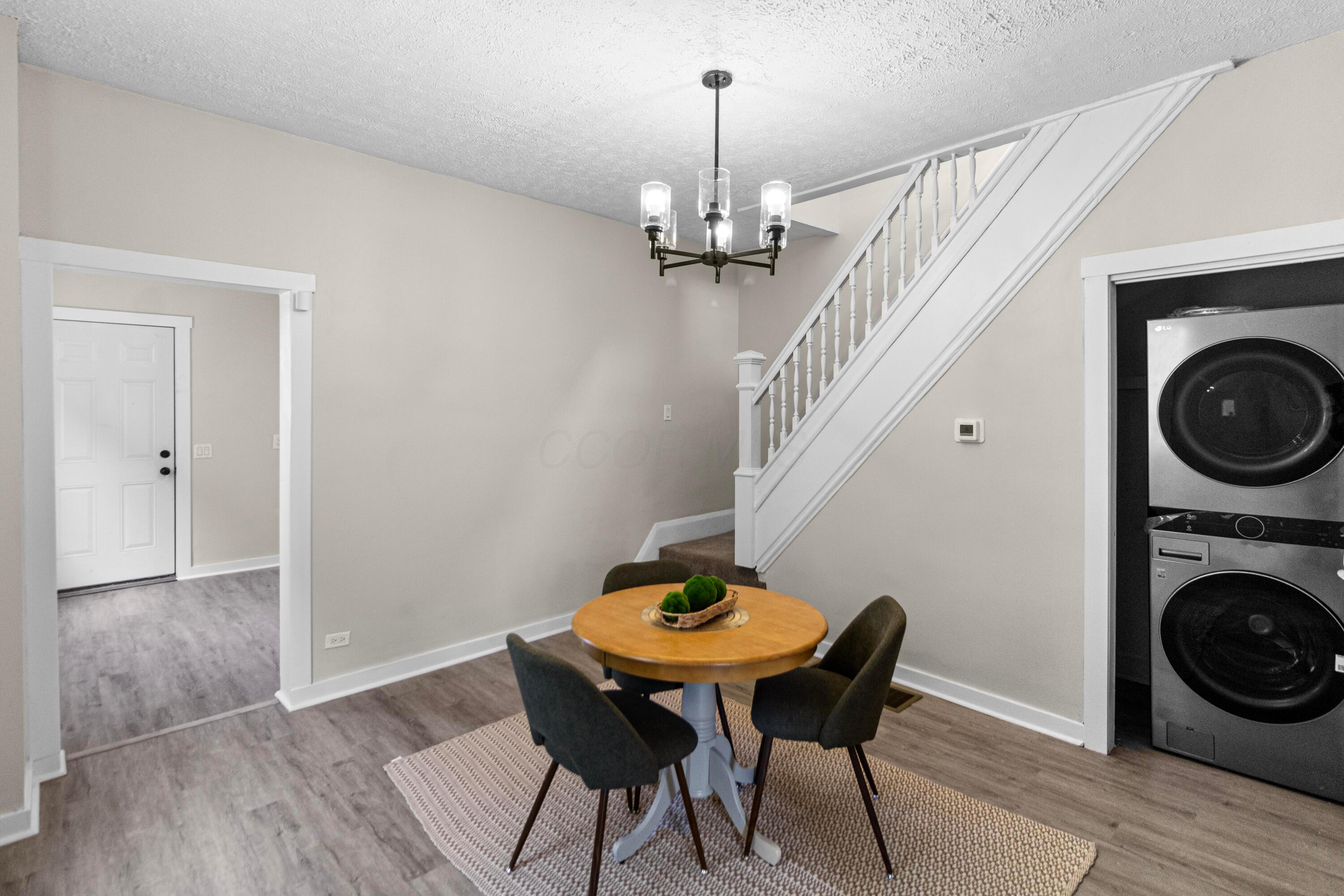 508 E Welch Avenue, Columbus, Ohio image 5