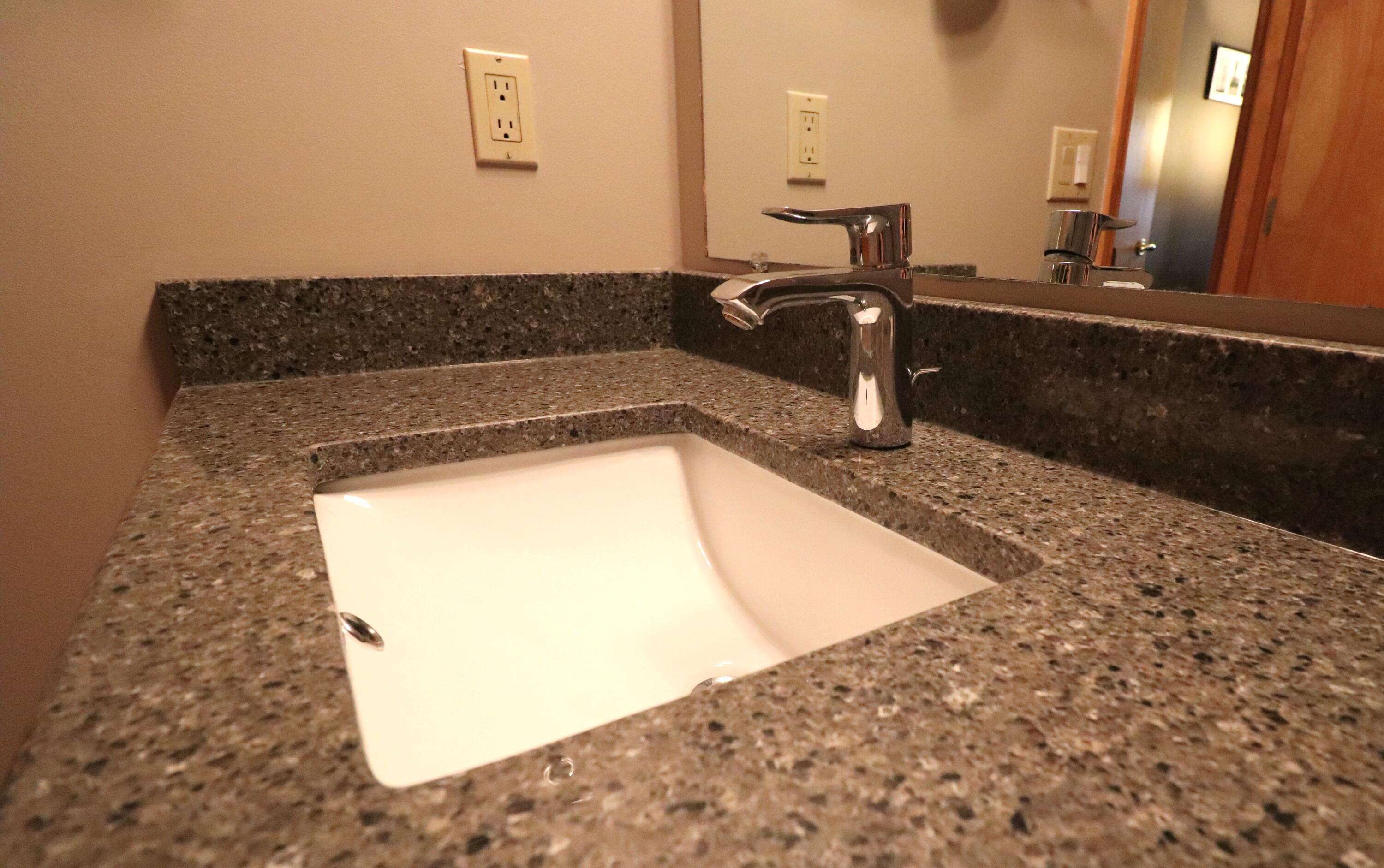 3476 Mark Twain Drive, Hilliard, Ohio image 47