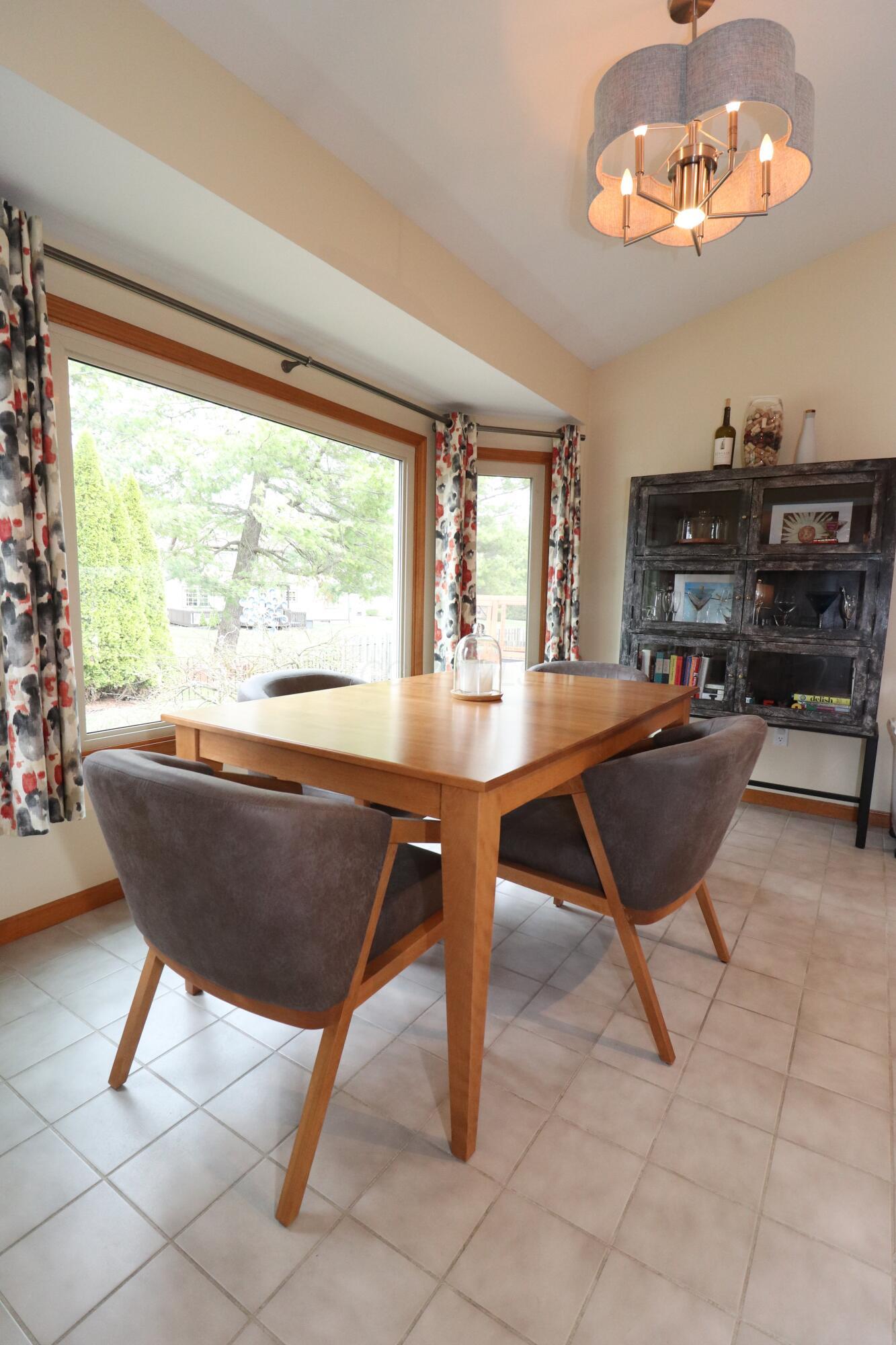 3476 Mark Twain Drive, Hilliard, Ohio image 18