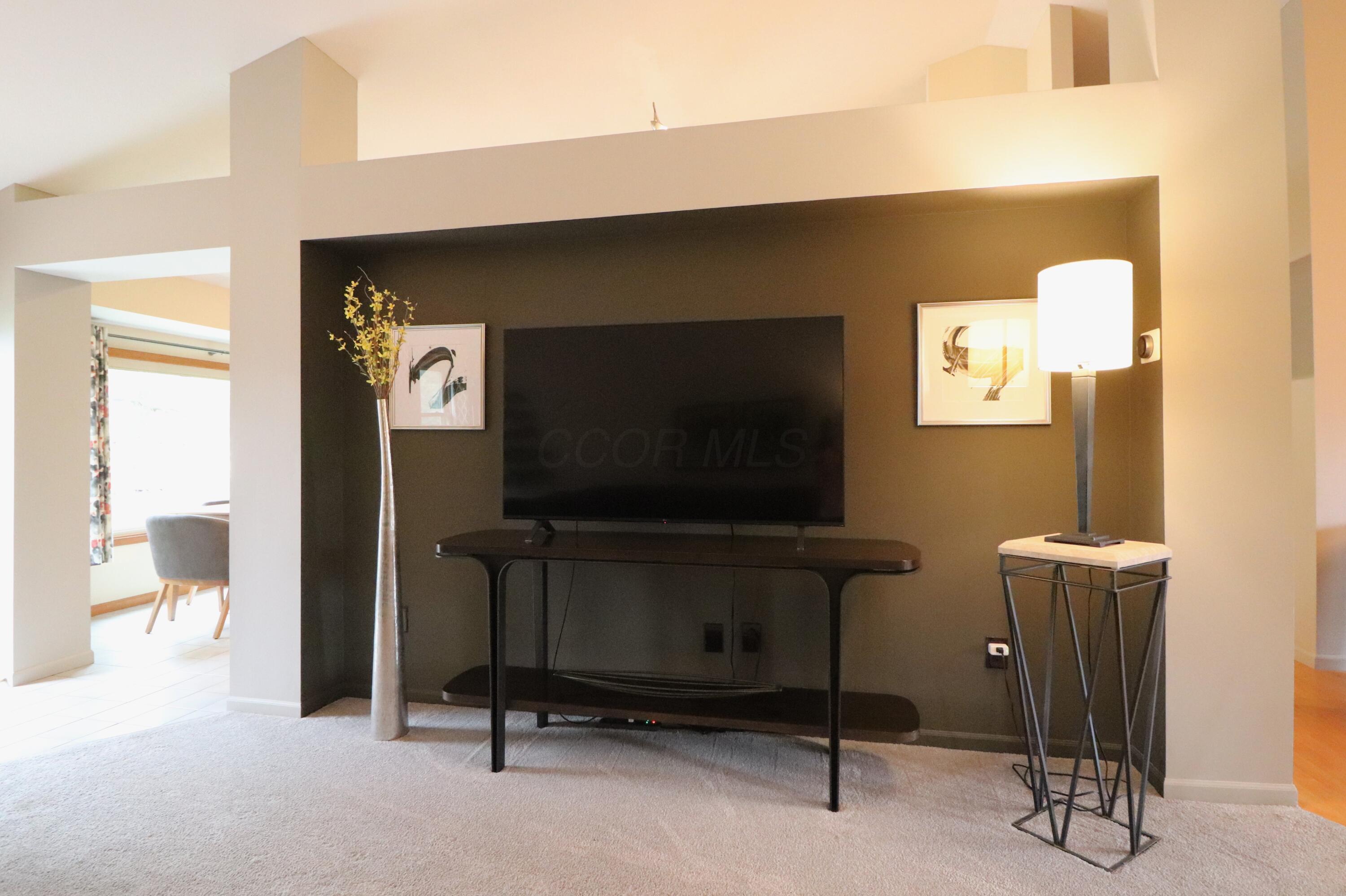 3476 Mark Twain Drive, Hilliard, Ohio image 14