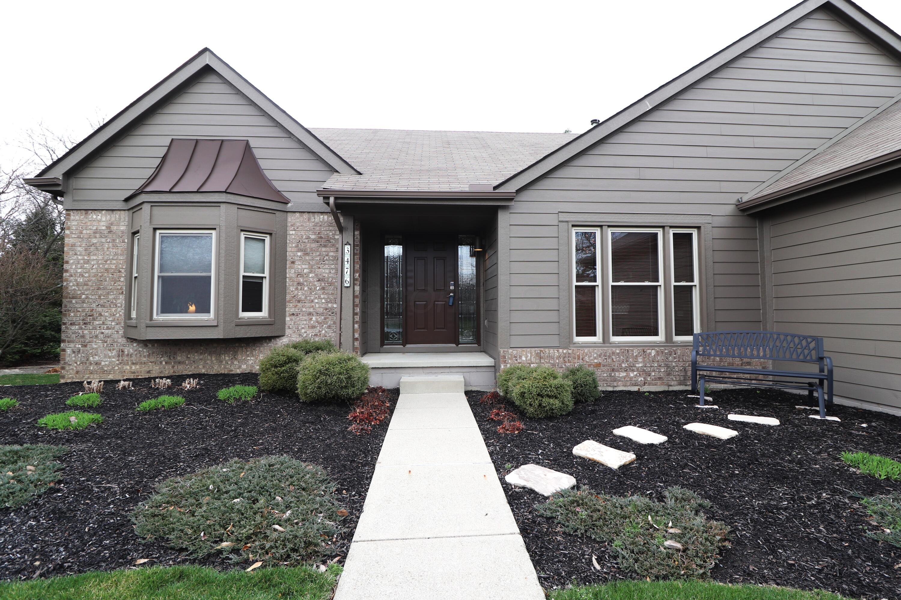 3476 Mark Twain Drive, Hilliard, Ohio image 2