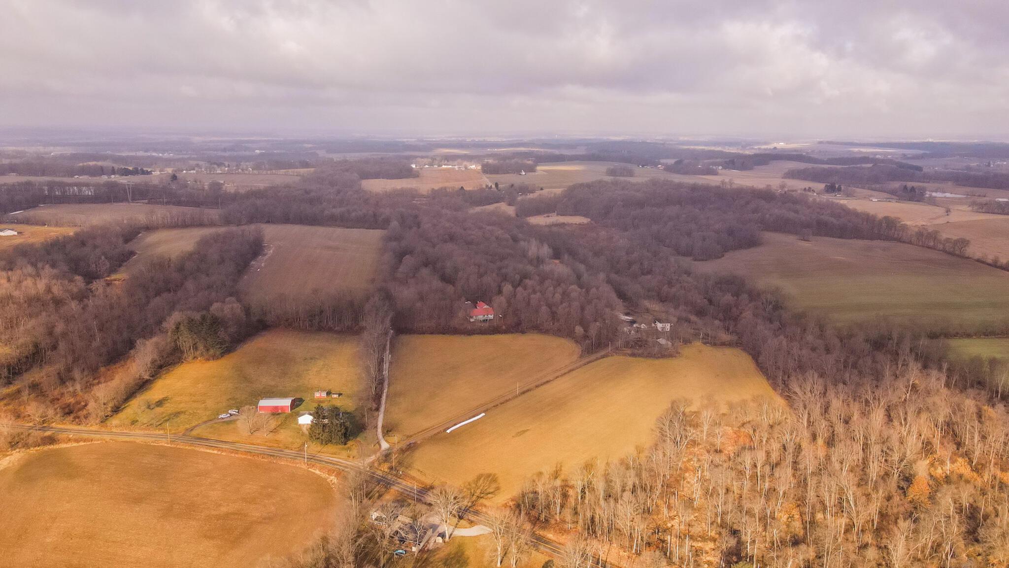 N Liberty Road, Mount Vernon, Ohio image 9
