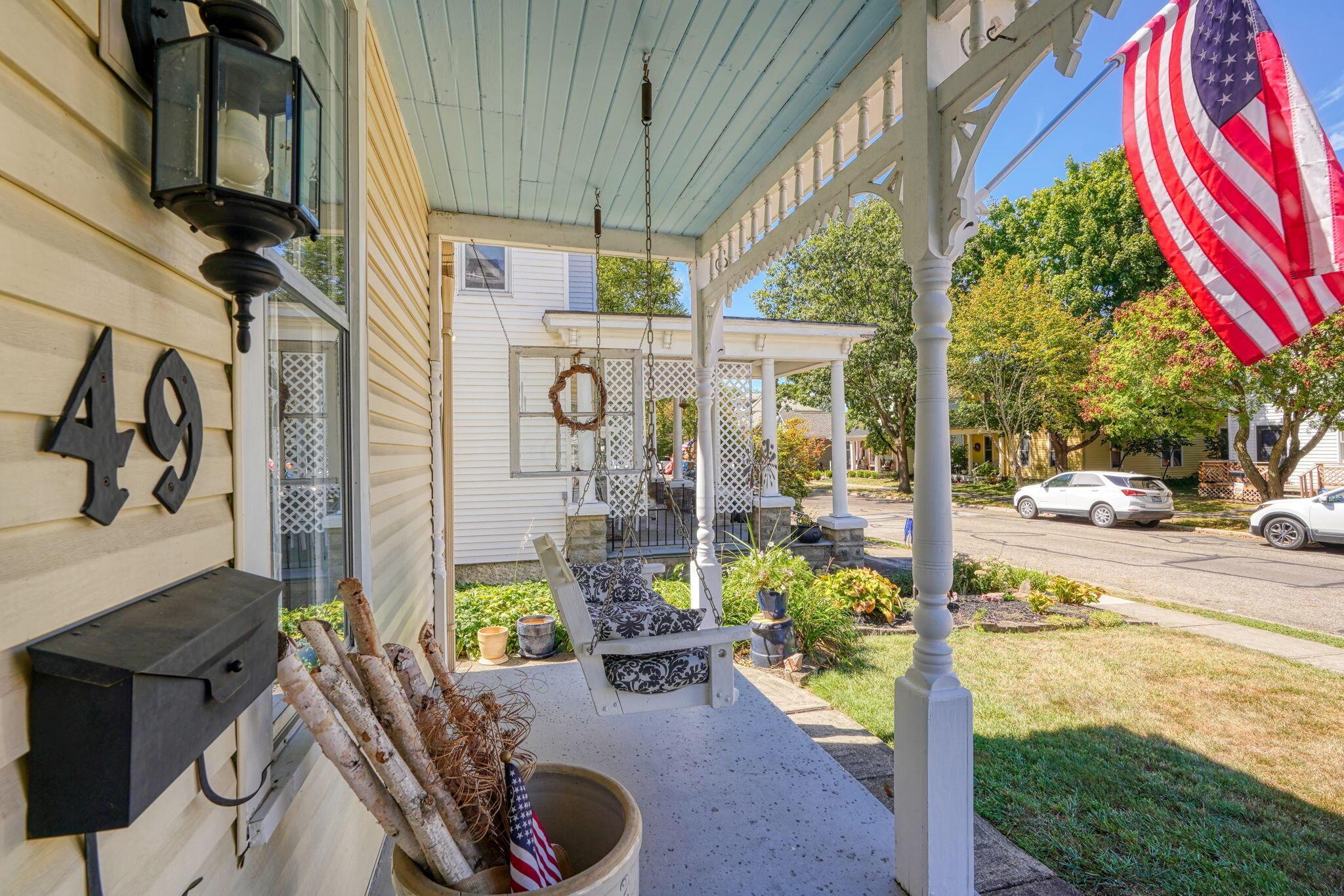 49 E Mound Street, Canal Winchester, Ohio image 3