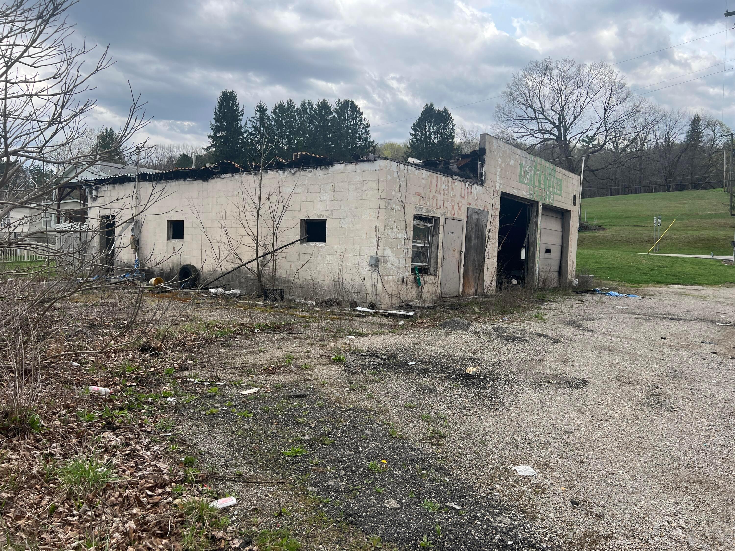 County Road 98, Crooksville, Ohio image 7