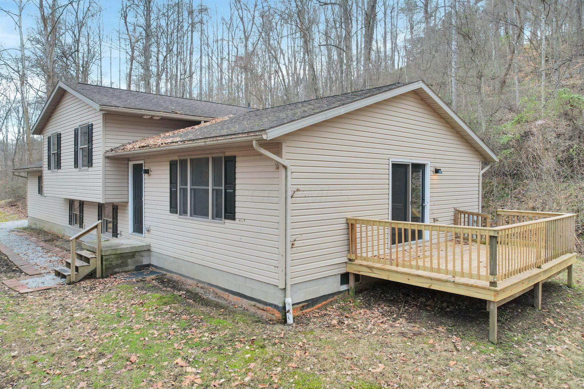 1889 Wolverine Drive, Sugar Grove, Ohio image 3
