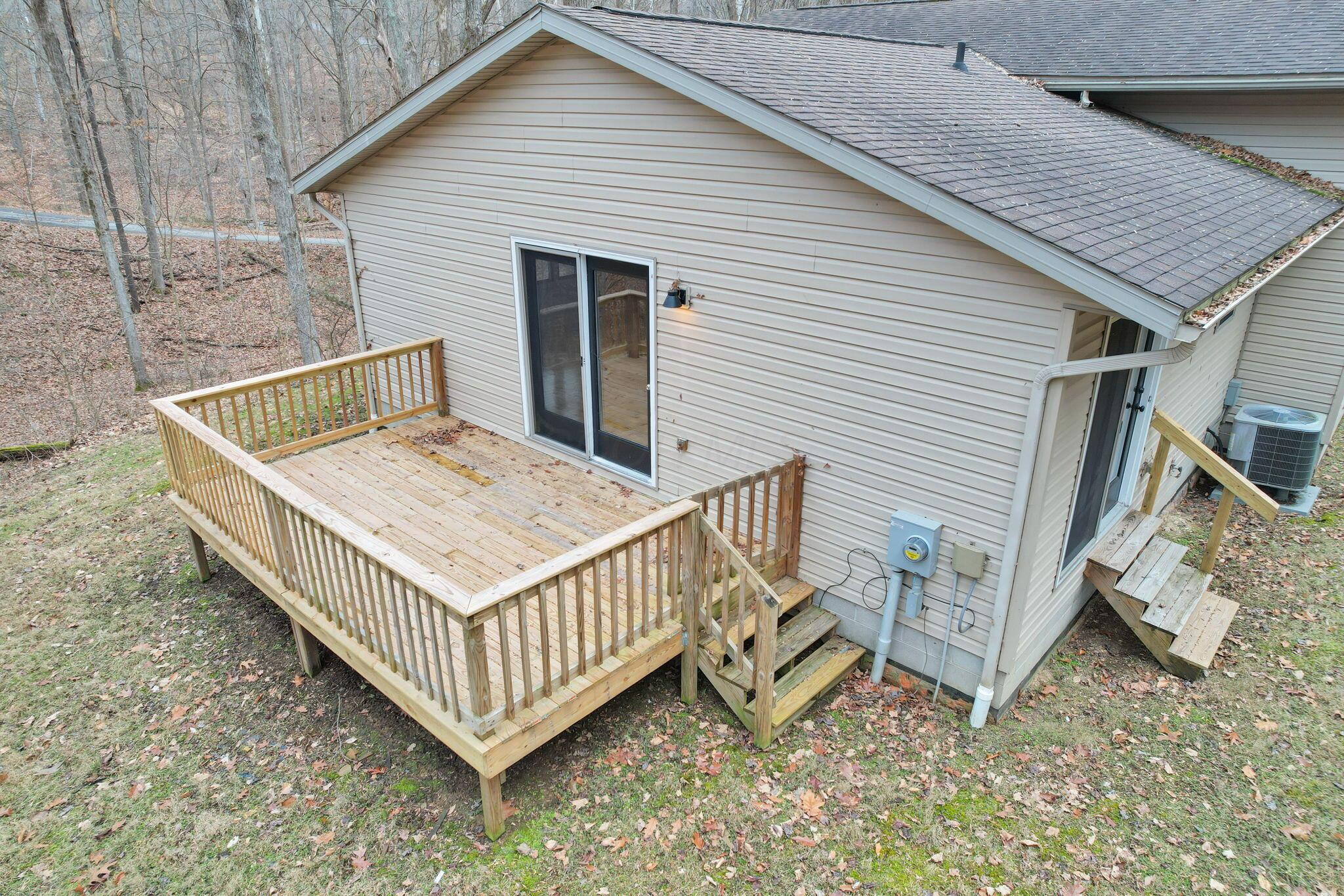 1889 Wolverine Drive, Sugar Grove, Ohio image 44