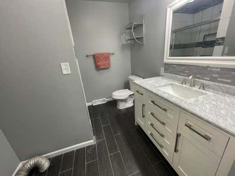 Tiny photo for 129 Gale Court, Circleville, OH 43113 (MLS # 226030294)