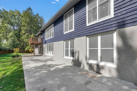 Tiny photo for 4025 Dublin Road, Columbus, OH 43221 (MLS # 225036817)