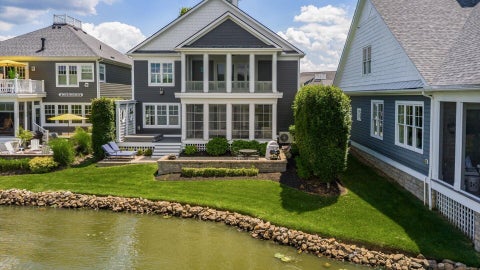 Photo of 9444 Vista Point Drive, Thornville, OH 43076 (MLS # 226023344)