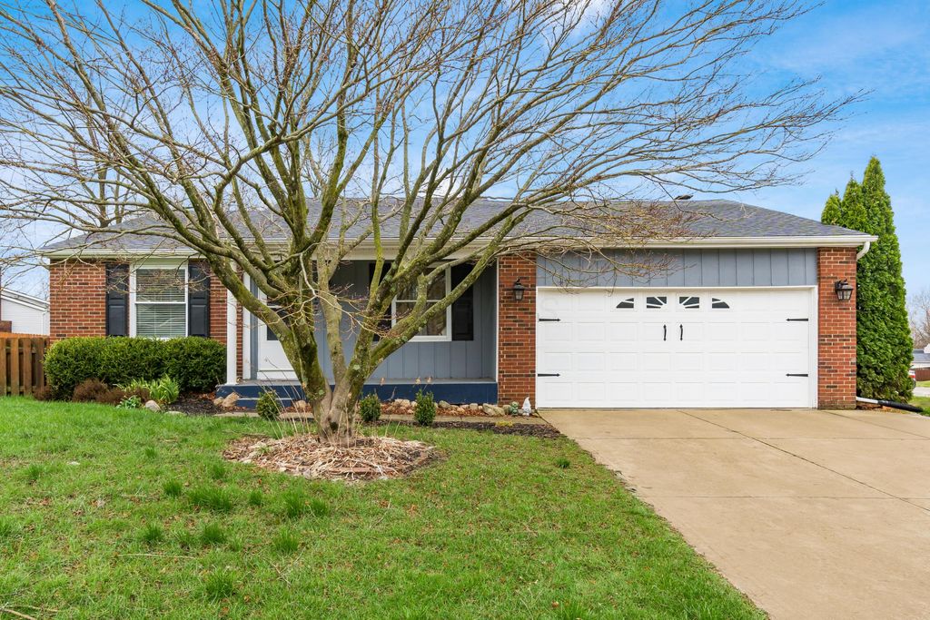 Photo of 3177 Rimmer Drive, Dublin, OH 43017 (MLS # 226009331)