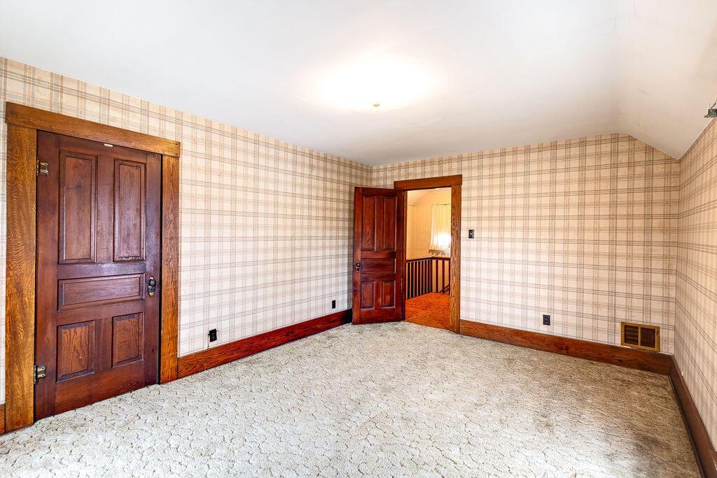 404 Cedar Street, Danville, Ohio image 24