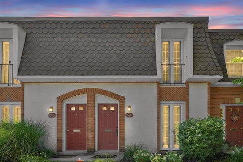 Condo For Sale - 2795 Chateau Circle #50<br/> Franklin County, Columbus, OH 43221