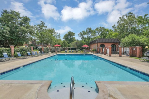 Tiny photo for 2795 Chateau Circle 50 #50, Columbus, OH 43221 (MLS # 226025903)