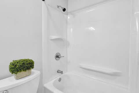 Tiny photo for 2795 Chateau Circle 50 #50, Columbus, OH 43221 (MLS # 226025903)