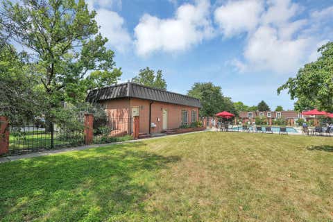 Tiny photo for 2795 Chateau Circle 50 #50, Columbus, OH 43221 (MLS # 226025903)