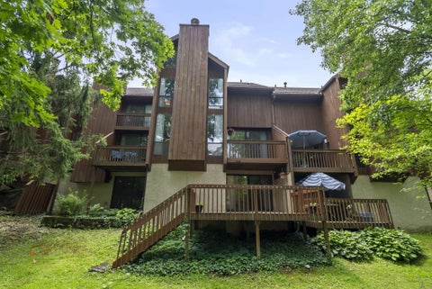 Condo For Sale - 5026 Wintersong Lane #2<br/> Westerville, OH 43081