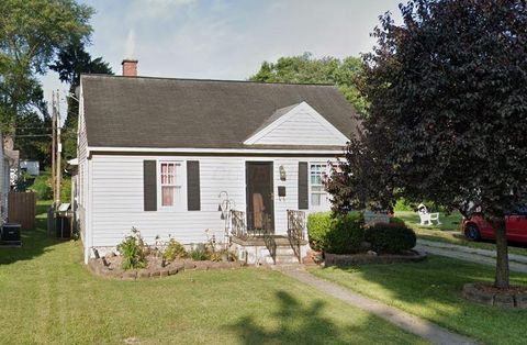 Photo of 235 Talmadge Avenue, Lancaster, OH 43130 (MLS # 225036220)