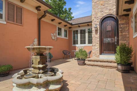 Tiny photo for 7076 Calabria Place, Dublin, OH 43016 (MLS # 226032107)