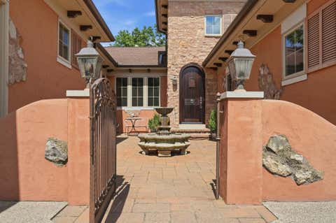 Tiny photo for 7076 Calabria Place, Dublin, OH 43016 (MLS # 226032107)