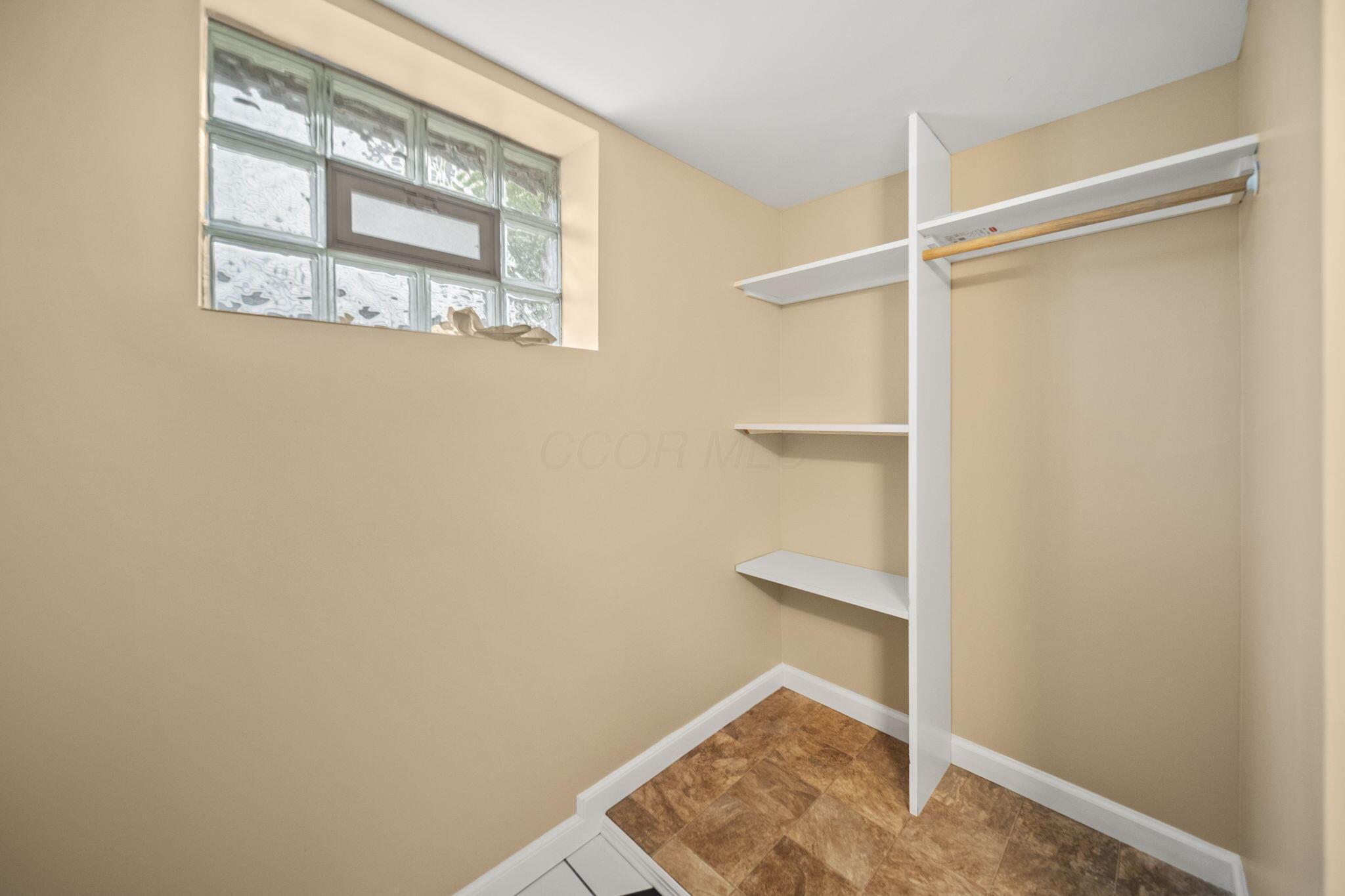 623 S Terrace Avenue, Columbus, Ohio image 46