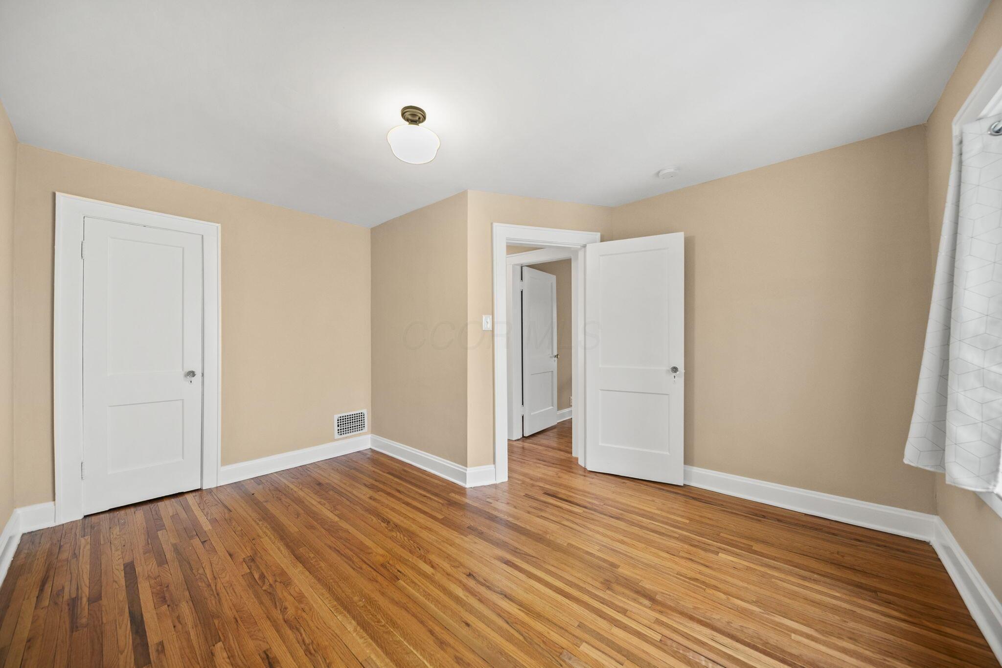 623 S Terrace Avenue, Columbus, Ohio image 35