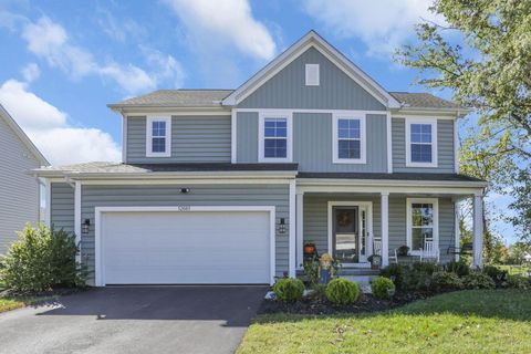 Photo of 12661 Prairie View Drive NW, Pickerington, OH 43147 (MLS # 225038587) Photo of 12661 Prairie View Drive NW, Pickerington, OH 43147 (MLS # 225038587)
