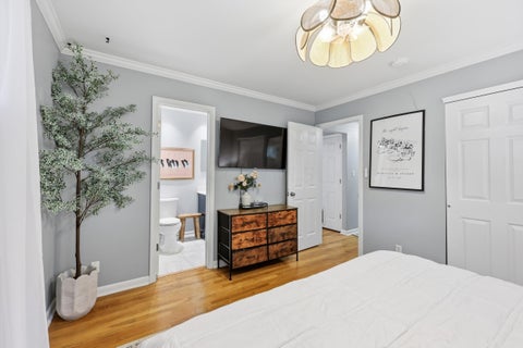 Tiny photo for 361 E Stafford Avenue, Columbus, OH 43085 (MLS # 226021320)