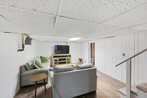Tiny photo for 361 E Stafford Avenue, Columbus, OH 43085 (MLS # 226021320)